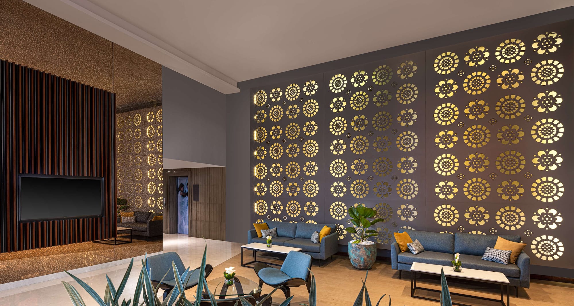 Radisson Hotel Colombo - Lobby
