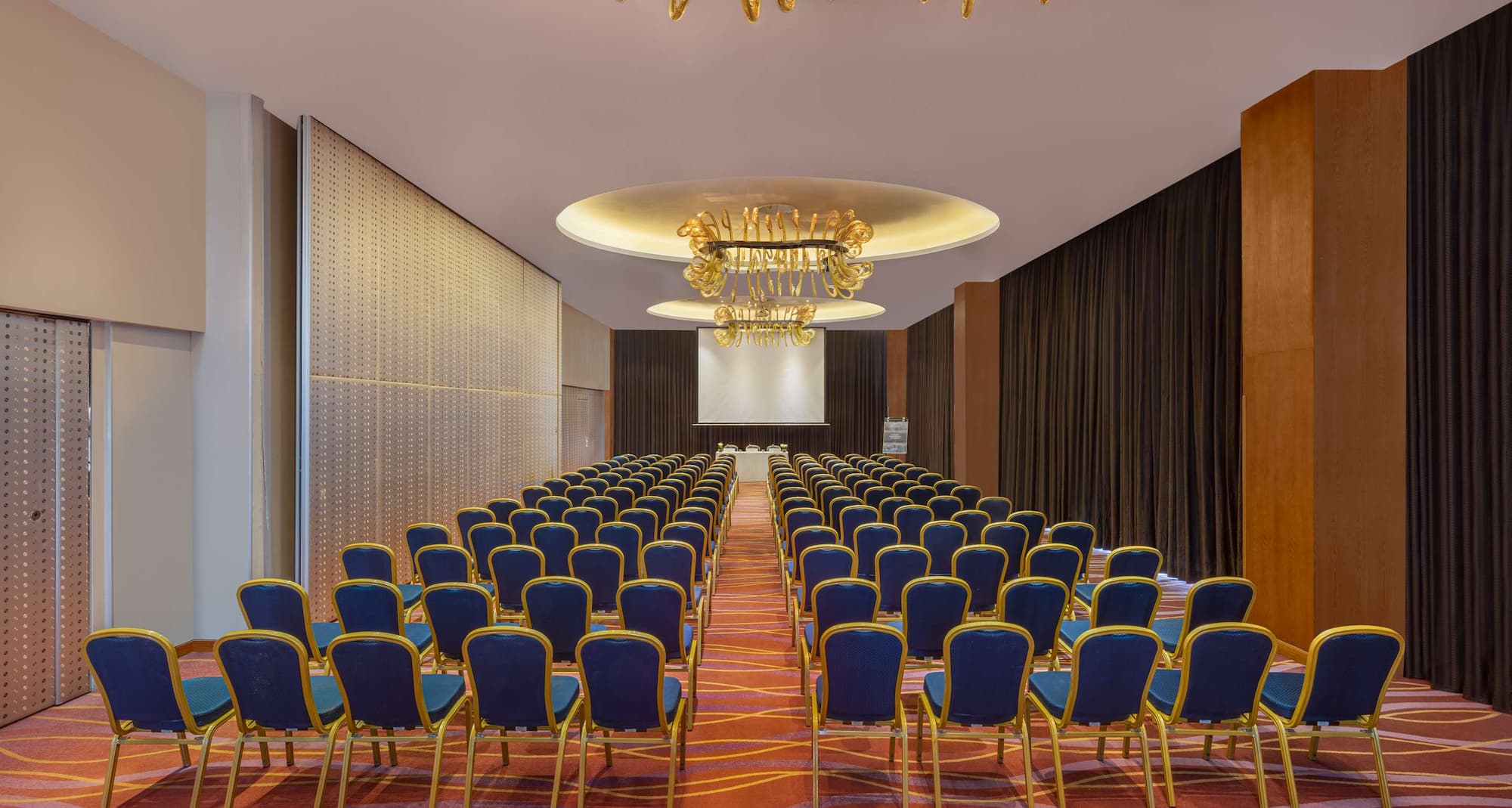 Radisson Hotel Colombo - Meeting room theatre set-up