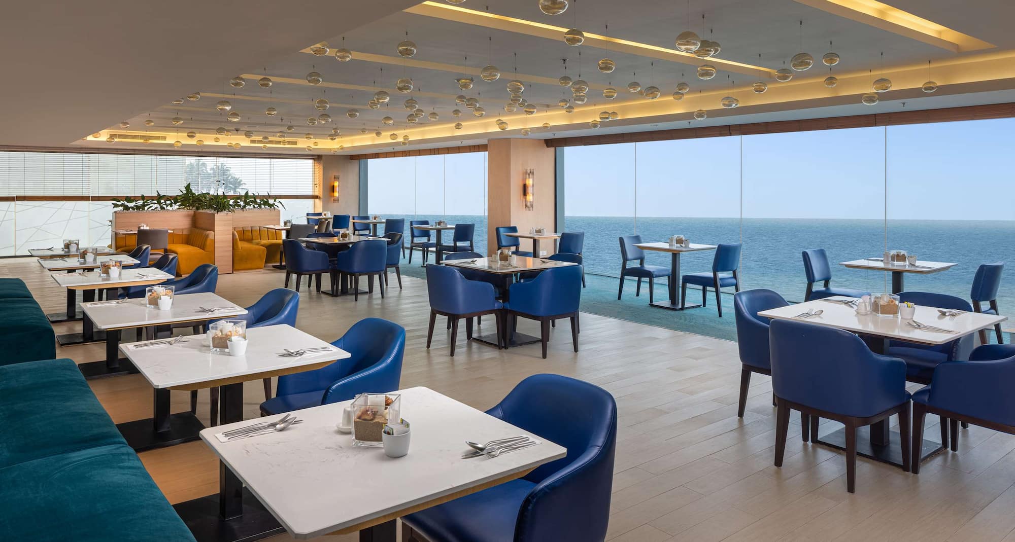 Radisson Hotel Colombo - Dine Restaurant