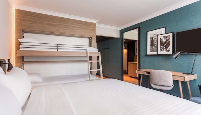 book-our-heathrow-conference-hotel-today-radisson-hotels