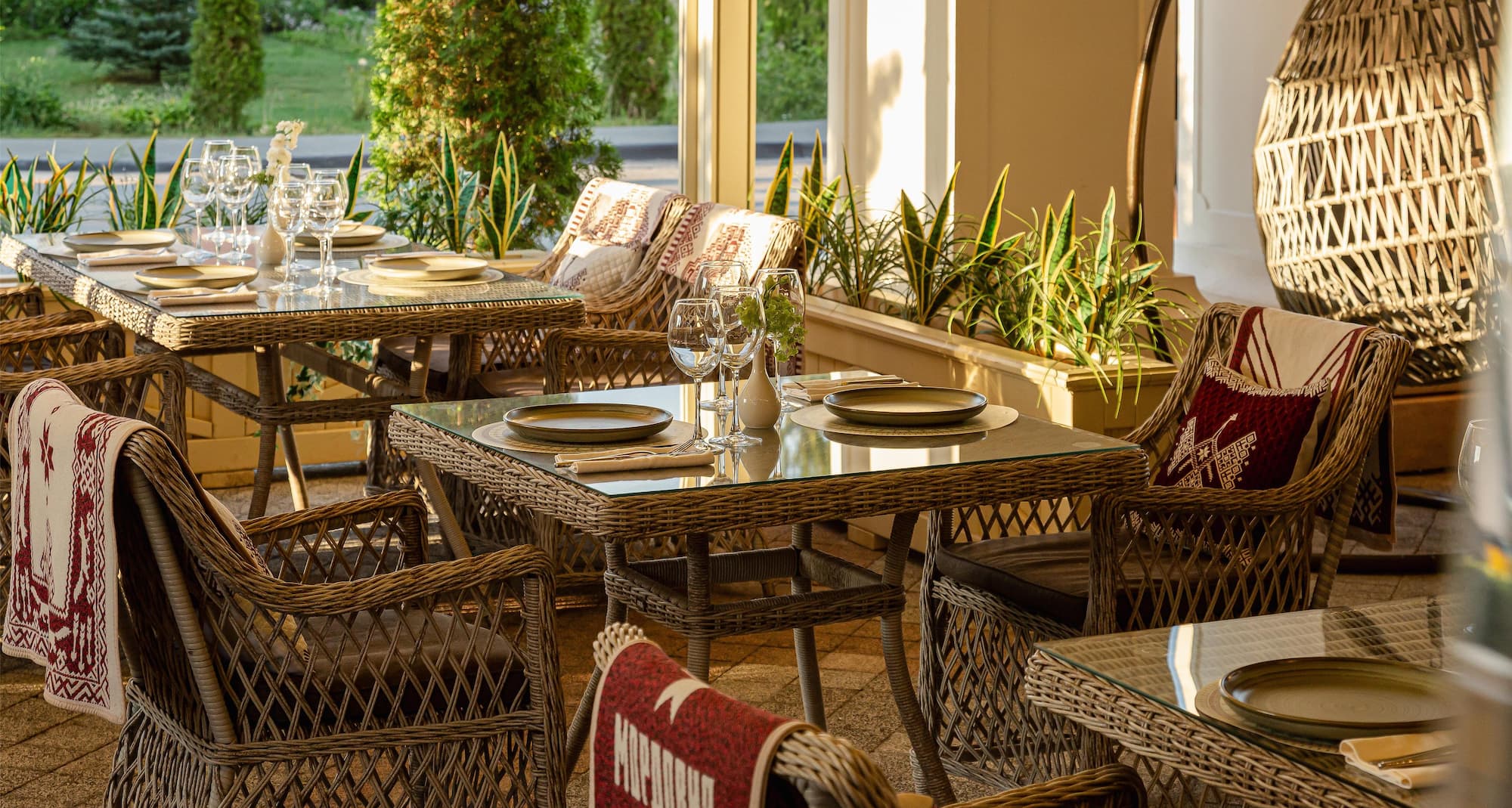 Radisson Hotel and Congress Center Saransk - Inenarmun Ethnic Terrace