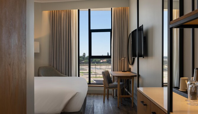 Radisson Hotel & Convention Center Steve Tswete Middelburg - Standard Room King Bed