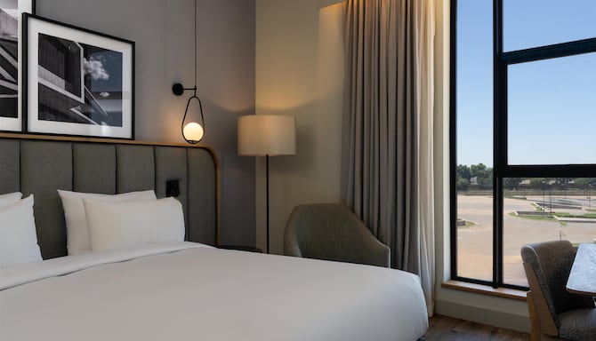 Radisson Hotel & Convention Center Steve Tswete Middelburg - Standard Room King Bed