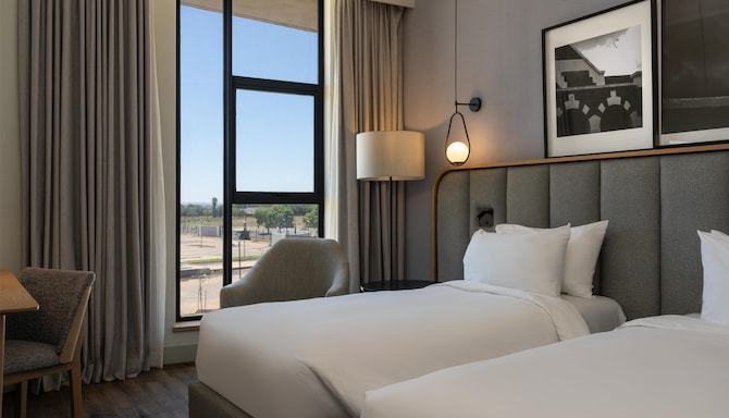 Radisson Hotel & Convention Center Steve Tswete Middelburg - Standard Room Twin Bed