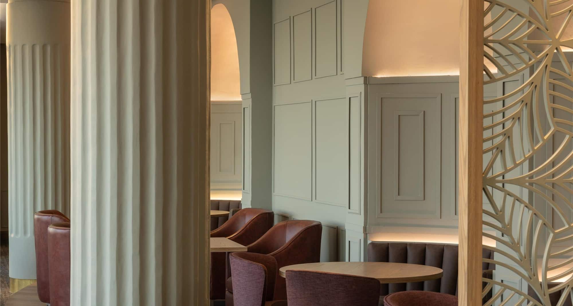 Radisson Hotel and Convention Center Steve Tswete Middelburg - Level Seven Restaurant