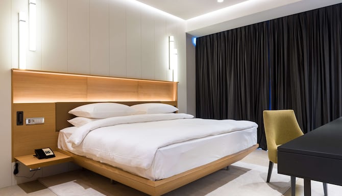 Radisson Hotel Dakar Diamniadio - Suite with Balcony and Whirlpool