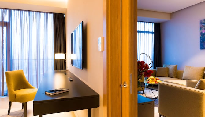 Radisson Hotel Dakar Diamniadio - Suite with Balcony and Whirlpool