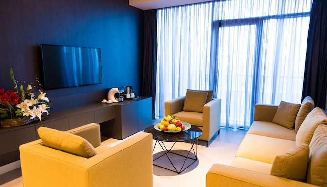 Radisson Hotel Dakar Diamniadio - Suite with Balcony and Whirlpool