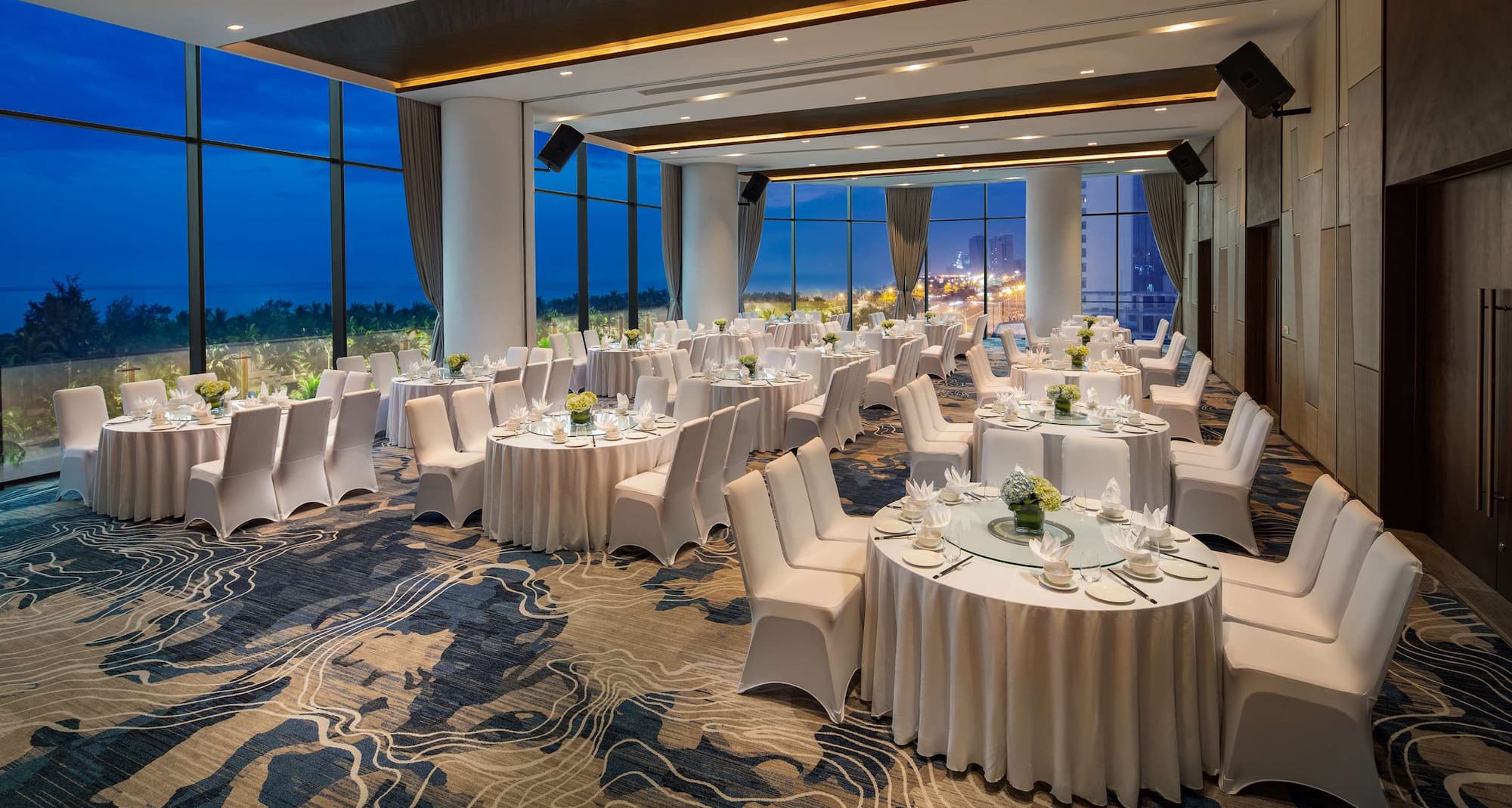 Radisson Hotel Danang - Cyan ballroom