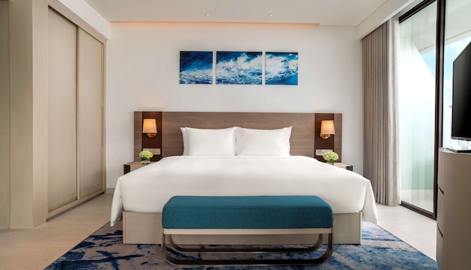 Radisson Hotel Danang - Family Room ocean view