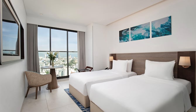 Radisson Hotel Danang - Deluxe Room City View