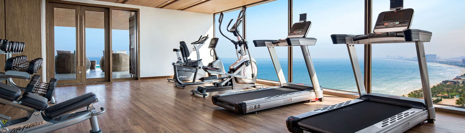 Radisson Hotel Danang - Gym