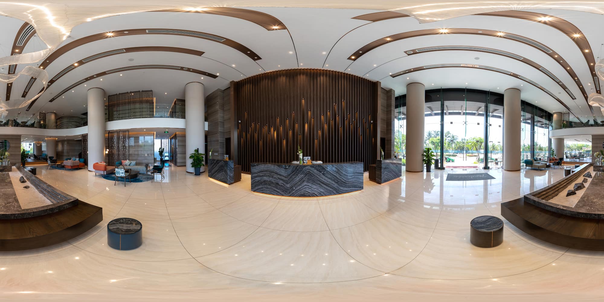 Radisson Hotel Danang - ロビーの眺め