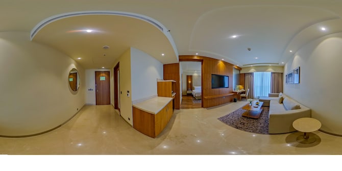 Radisson Hotel Delhi MG Road - Suite