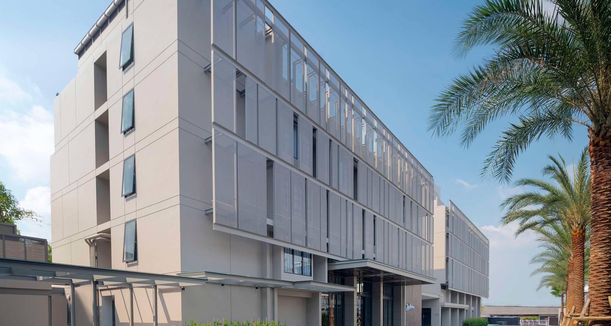 Radisson Hotel Don Mueang Bangkok - Exterior