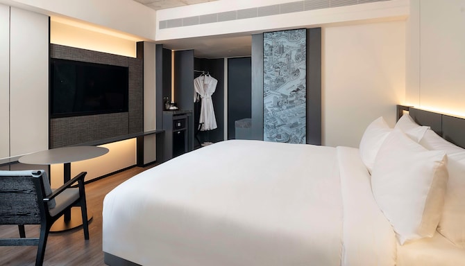 Radisson Hotel Don Mueang Bangkok - Deluxe Room
