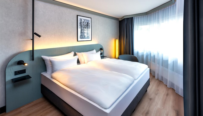 Radisson Hotel Düsseldorf City Center - Superior Triple Room