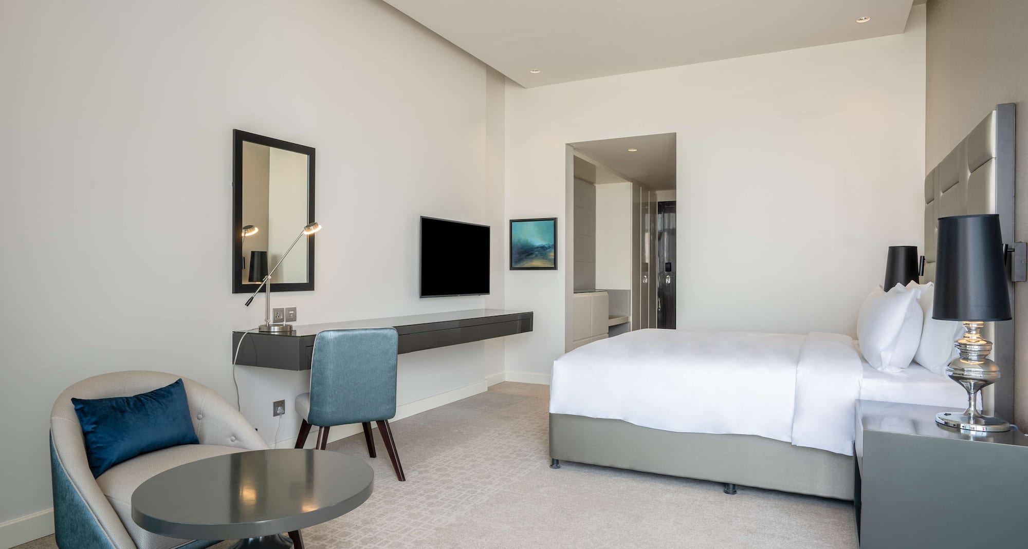 Radisson Hotel Dubai Damac Hills - Guest room interior