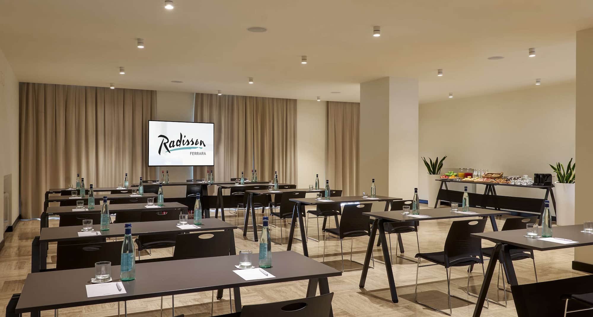 Radisson Hotel Ferrara - Meeting room