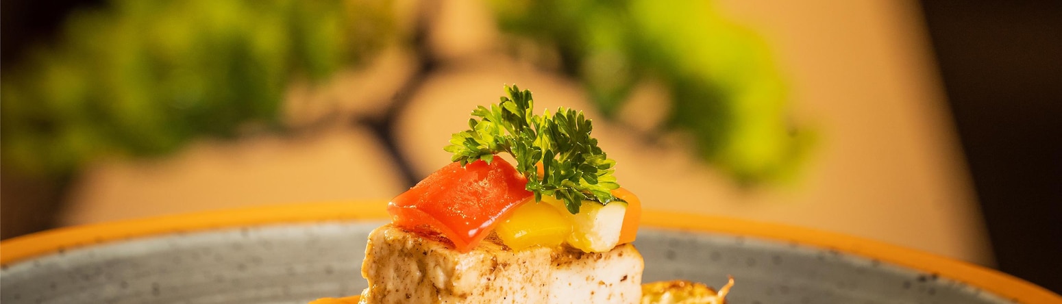 Radisson Hotel Goa Candolim - Food