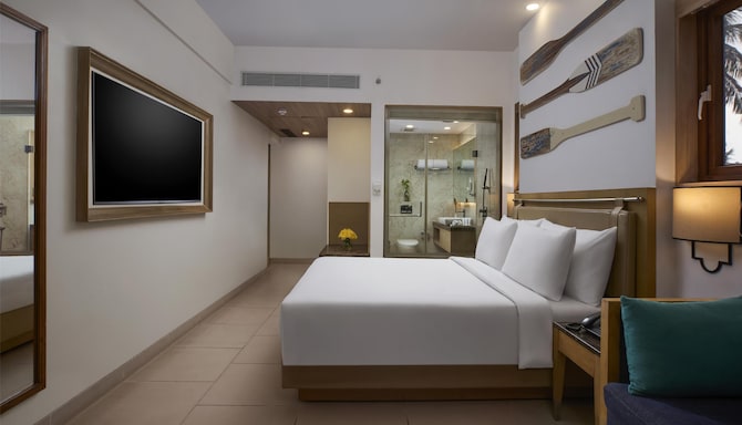Radisson Hotel Goa Candolim - Deluxe Room