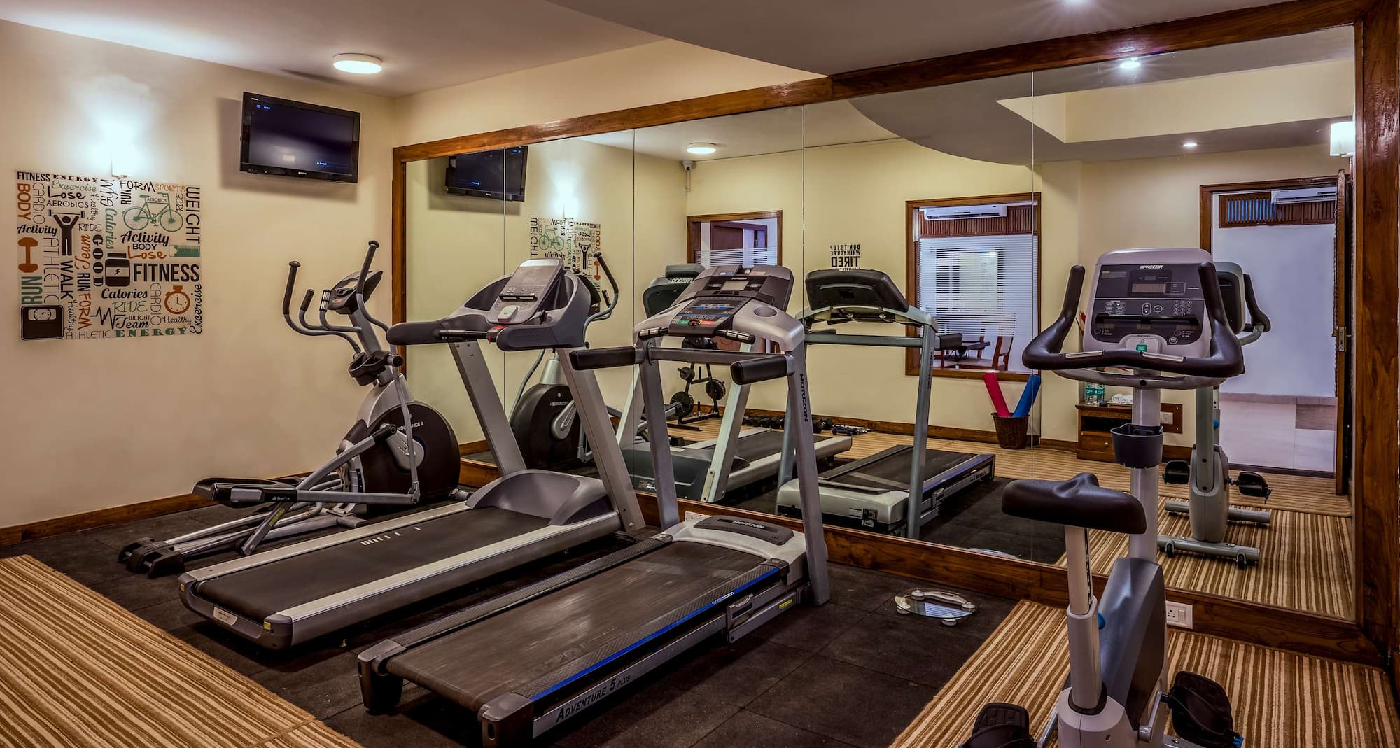 Radisson Hotel Goa Candolim - Fitness Room