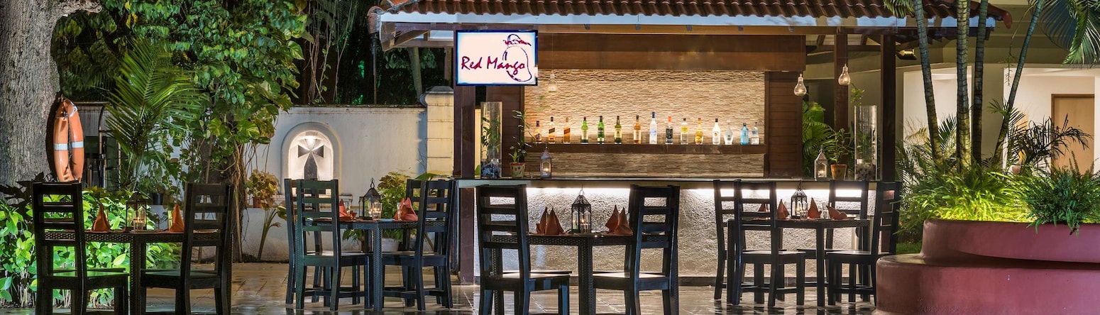 Radisson Hotel Goa Candolim - Red Mango