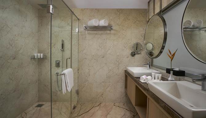 Radisson Hotel Goa Candolim - Suite