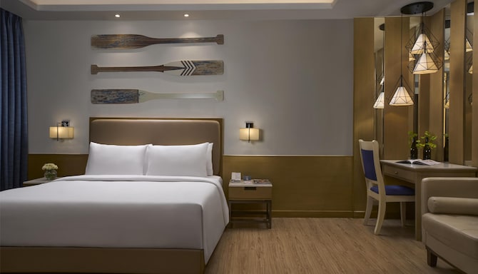 Radisson Hotel Goa Candolim - Junior Suite Pool View