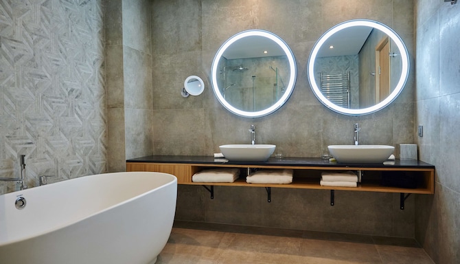 Radisson Hotel Gorizont Rostov-on-Don - bathroom