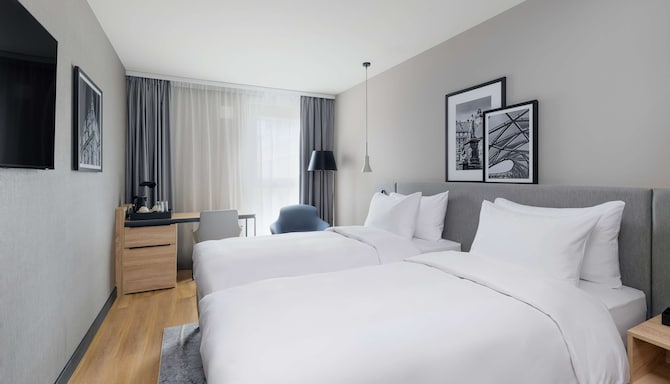 Radisson Hotel Graz - DSC