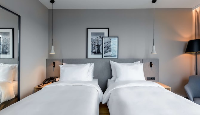 Radisson Hotel Graz - Standard Room High Floor
