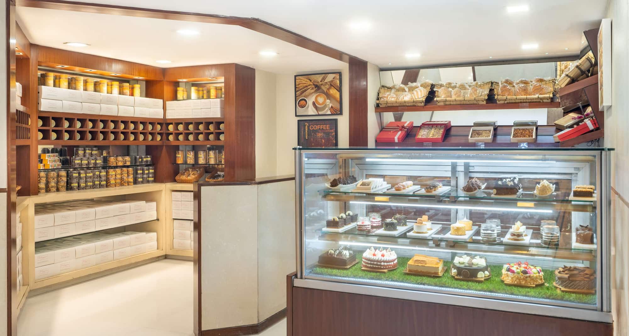 Radisson Hotel Gurugram Sohna Road City Center - Patisserie