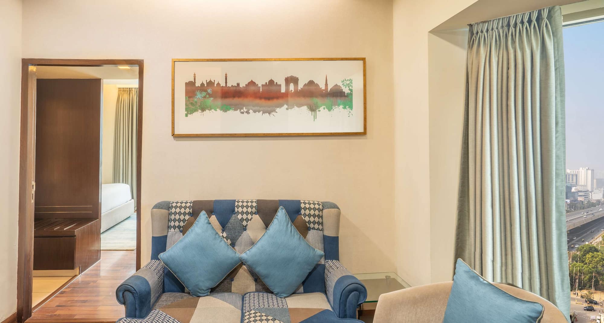 Radisson Hotel Gurugram Sohna Road City Center - Suite Connection