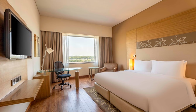 Radisson Hotel Gurugram Udyog Vihar - Gaestezimmer