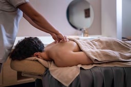 Radisson Hotel Gurugram Udyog Vihar - Spa