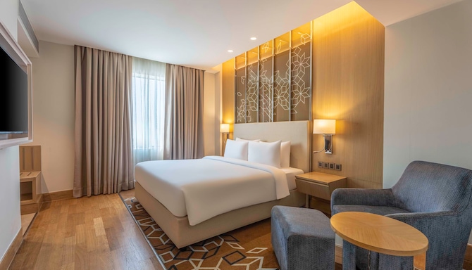 Radisson Hotel Gurugram Udyog Vihar - Suite