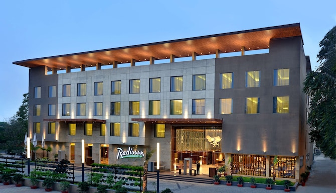 Radisson Hotel Gwalior - Widok zewnętrzny