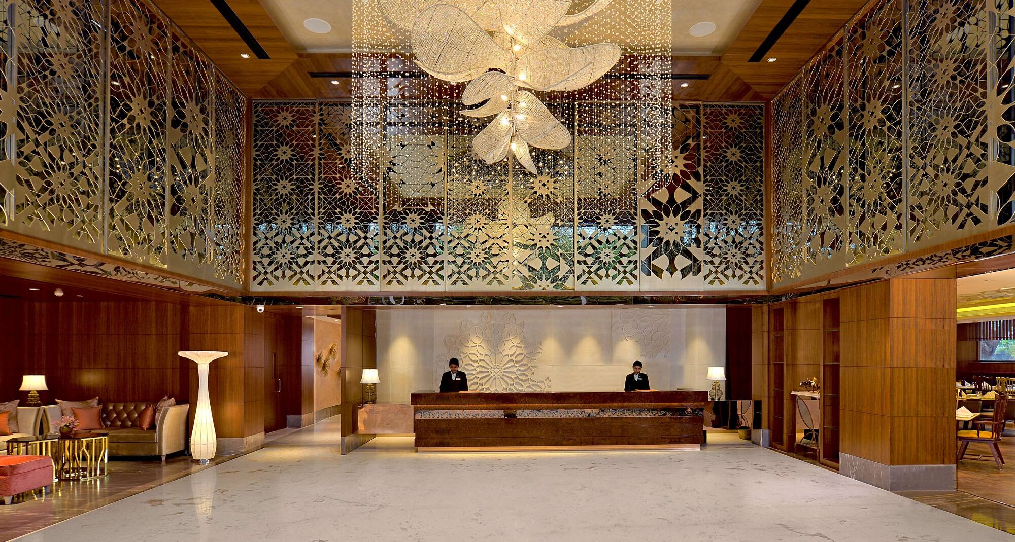 Radisson Hotel Gwalior - Lobby