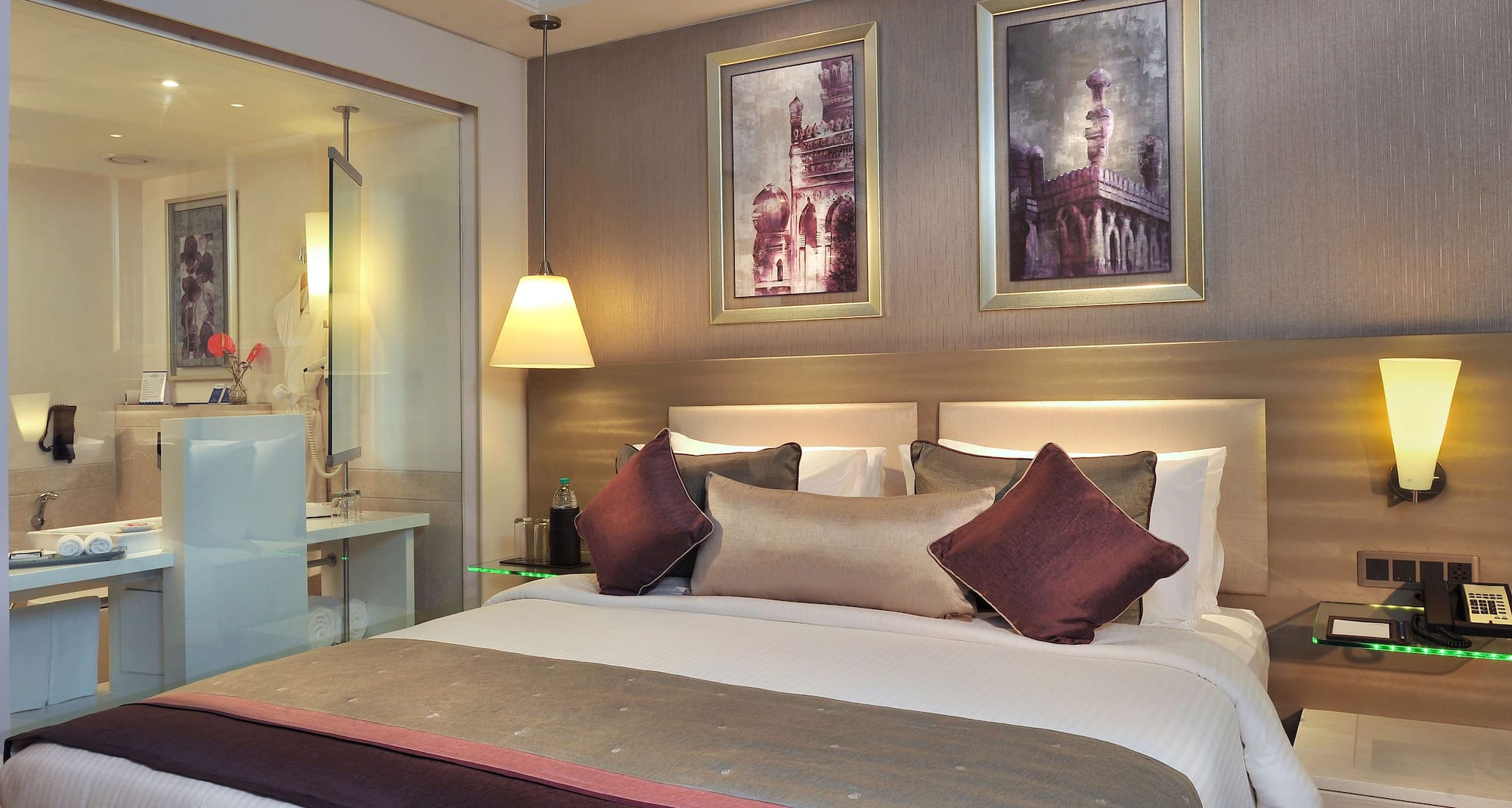 Radisson Hotel Hightec City Hyderabad - Executive Suite
