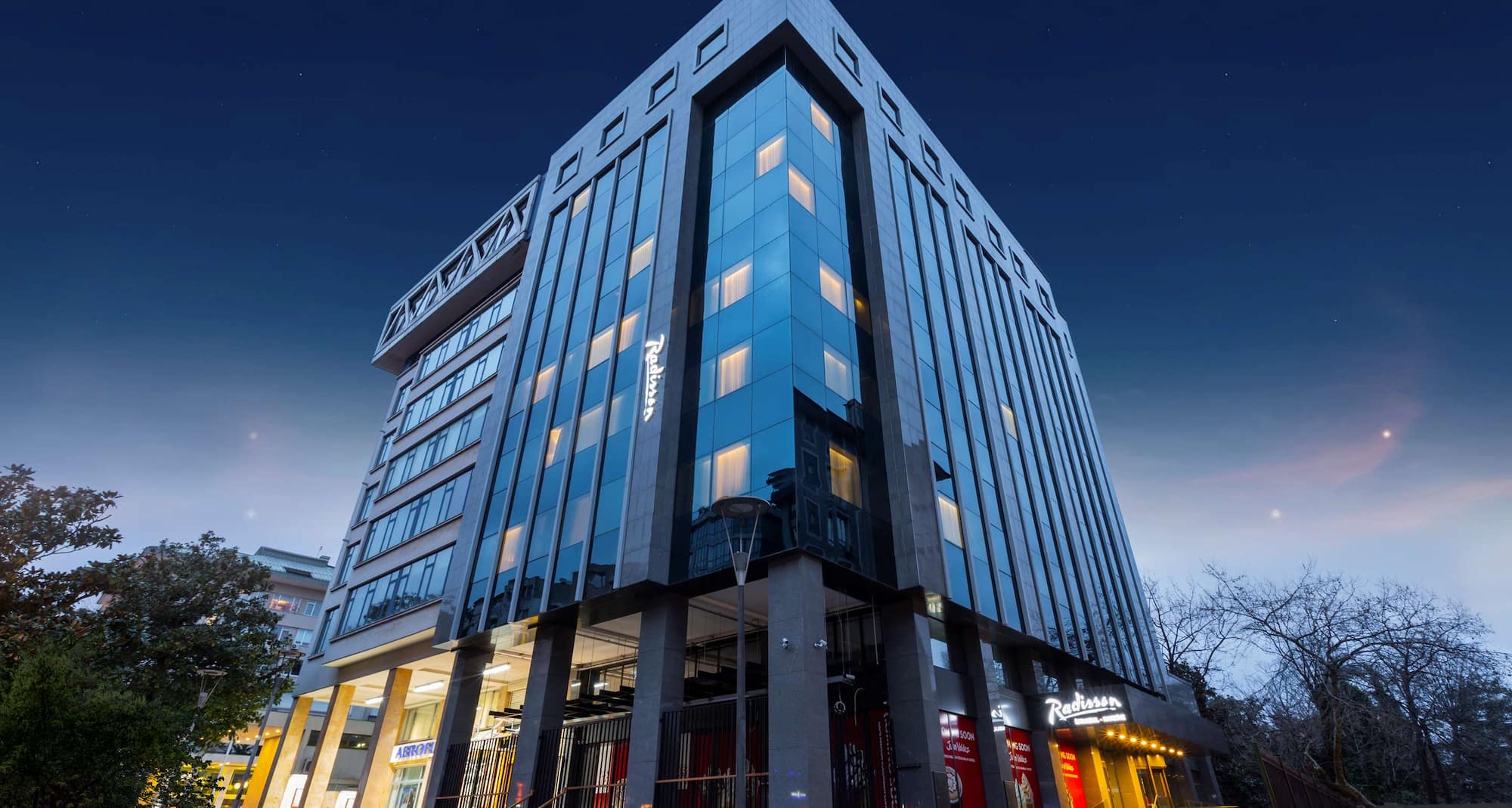 Radisson Hotel Istanbul Harbiye - Exterior