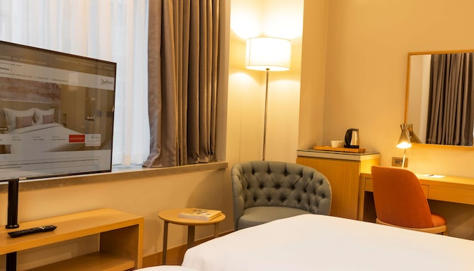 Radisson Hotel Istanbul Harbiye - Superior Room