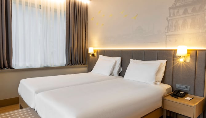 Radisson Hotel Istanbul Harbiye - Premium Room