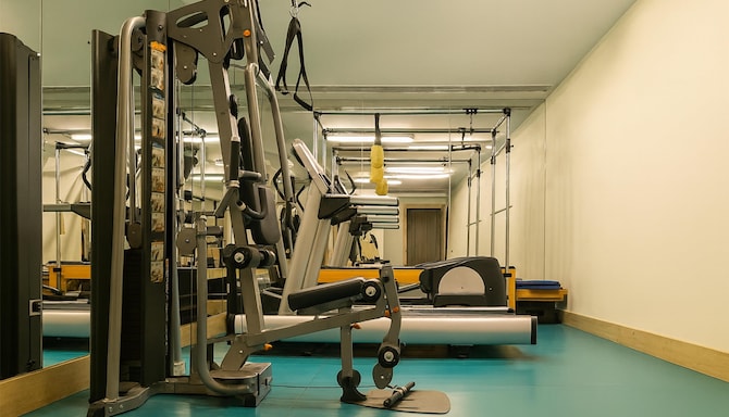 Radisson Hotel Istanbul Harbiye - Gym