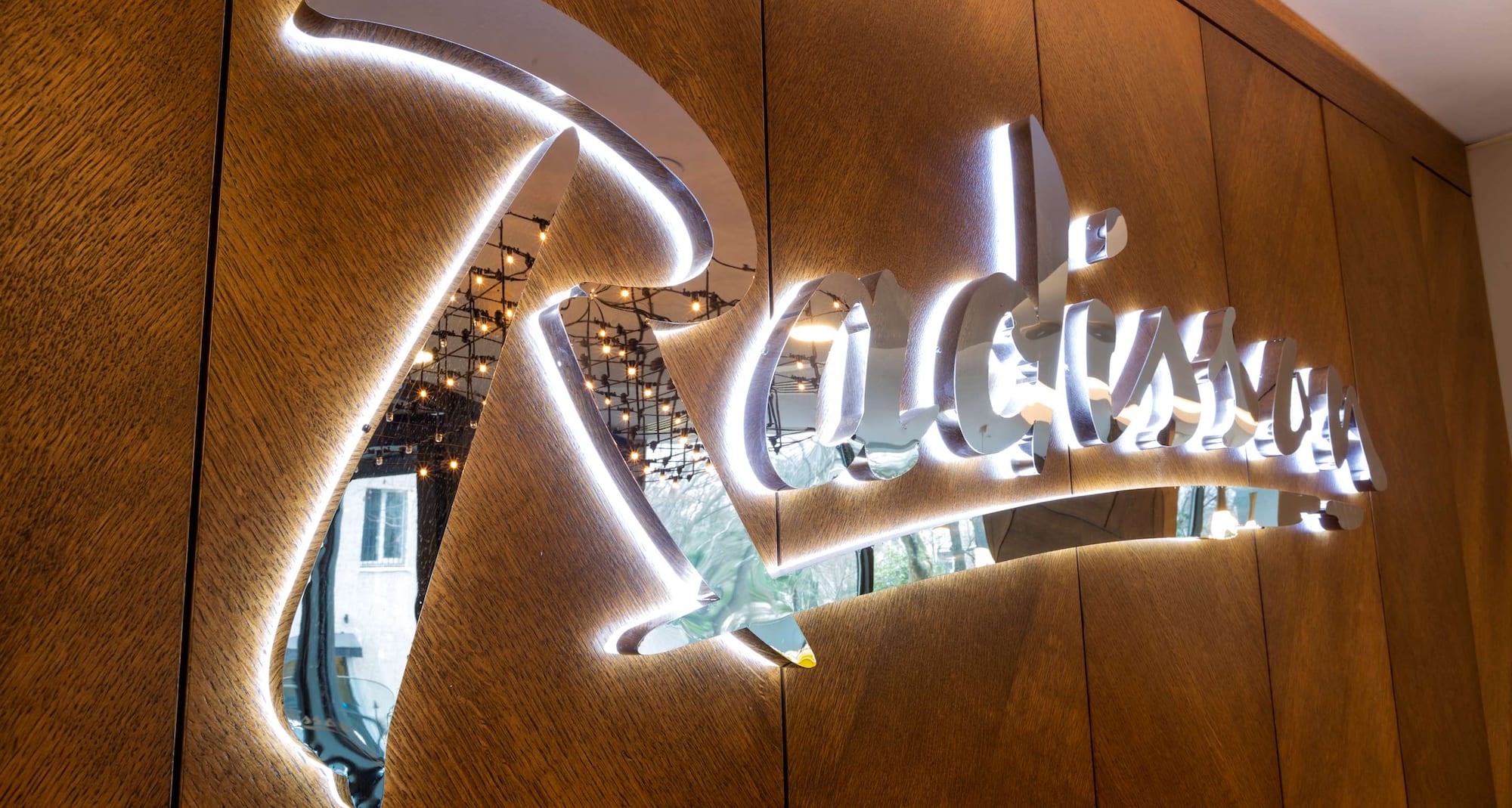 Radisson Hotel Istanbul Harbiye - Design detail - logo