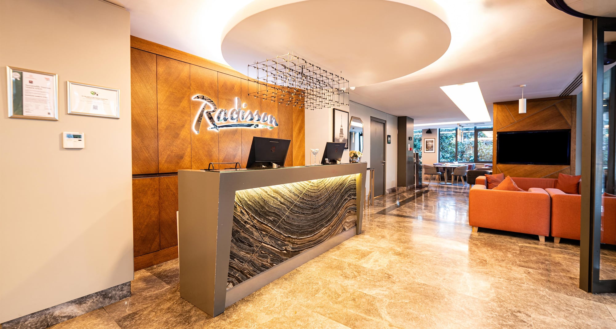 Radisson Hotel Istanbul Harbiye - 接待