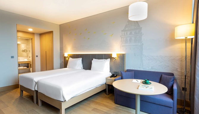 Radisson Hotel Istanbul Harbiye - Junior Suite