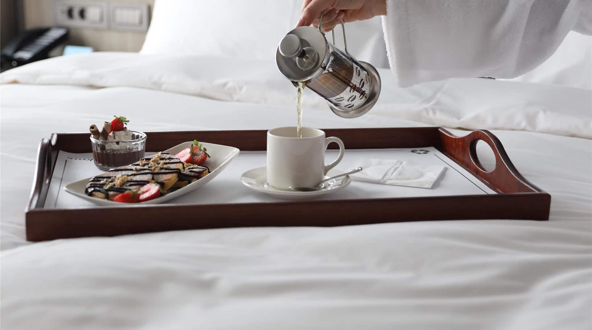 Radisson Hotel Istanbul Merter - Breakfast in Bed