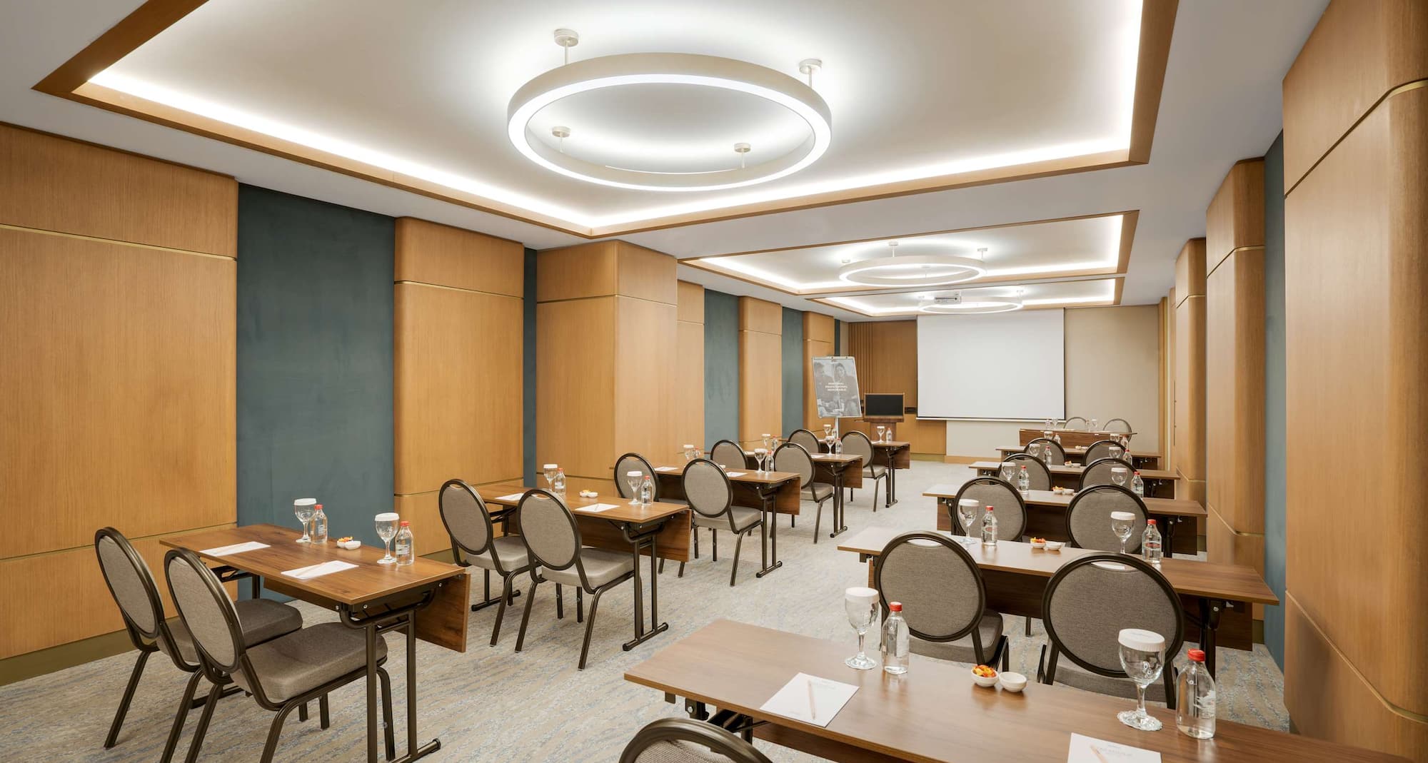 Radisson Hotel Istanbul Merter - Meeting Room