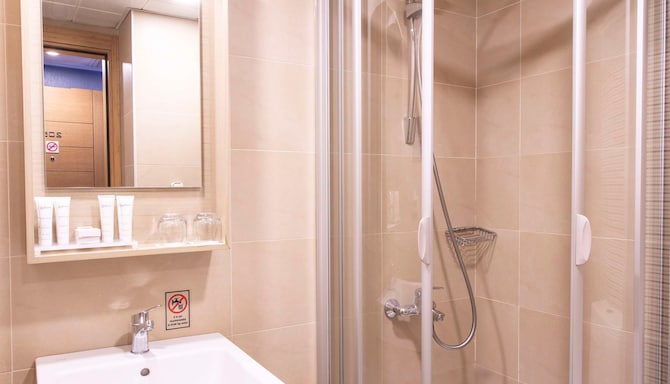 Radisson Hotel Istanbul Sultanahmet - 客房浴室